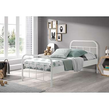 Vipack Bosten bed is een tijdloos en uiterst stevig éénpersoonsbed met een matrasmaat 90x200cm. Het bed is vervaardigd uit metaal.