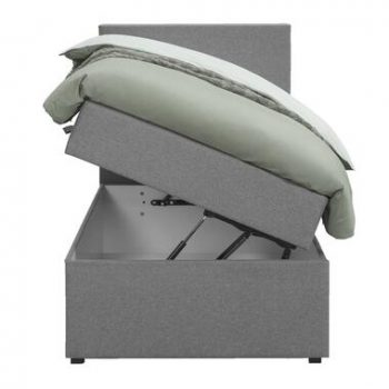 Boxcombinatie Varena is een comfortabel bed met opbergfunctie. De boxcombinatie heeft een afmeting van 90x200 cm en is bekleed met de grijze meubelstof Sawana.